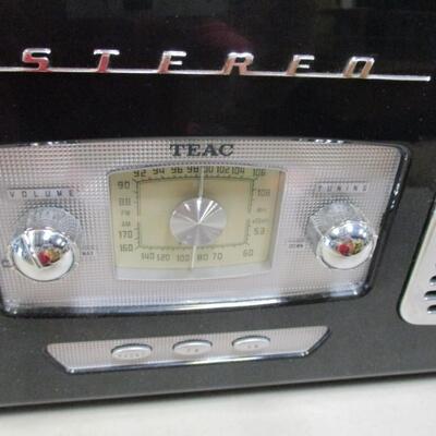 Teac SL-A100 AM/FM Stereo System With Turntable