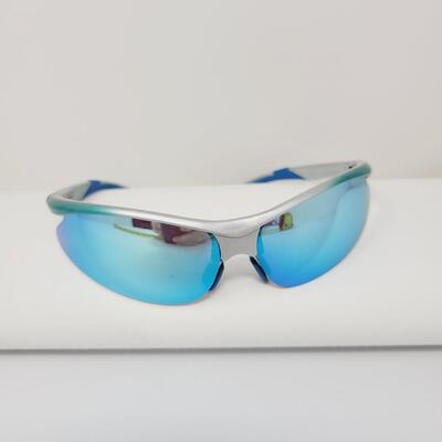 FOSTER GRANT MENS SUN / PROTECTIVE GLASSES