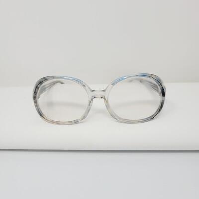 SPECTACULAR VINTAGE WOMENS GLASSES