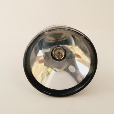 RED & BLACK MAG LITE FLASHLIGHT