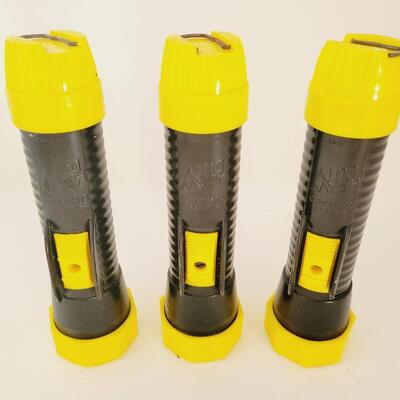 3 PLASTIC YELLOW & BLACK FLASHLIGHT