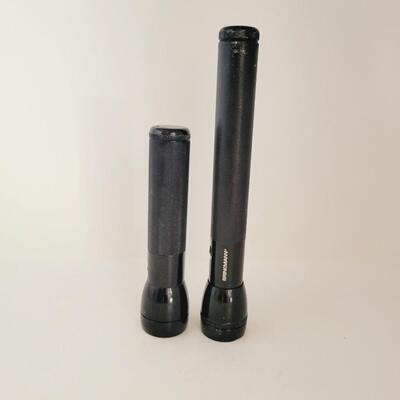 PAIR OF RAYOVAC METAL FLASHLIGHTS