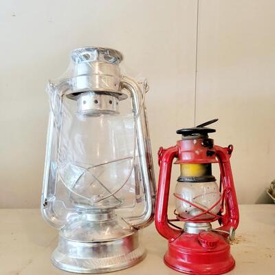COUPLE OF NICE OIL LAMPS