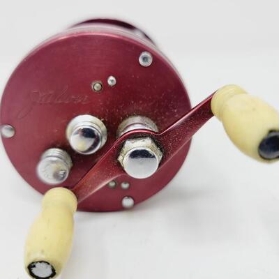 BRONSON REEL CO. FISHING REEL