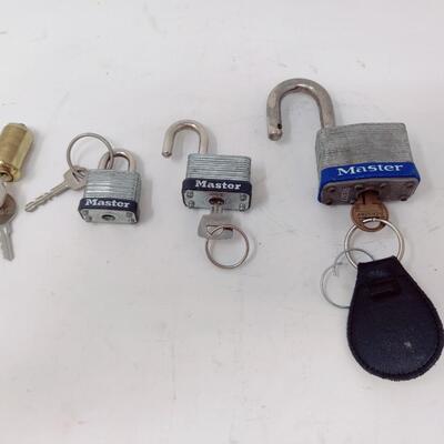LOCKS W/ KEYS BUNDLE