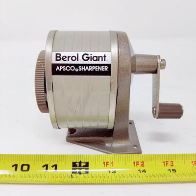 BEROL GIANT APSCO SHARPENER