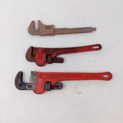 PIPE WRENCH BUNDLE