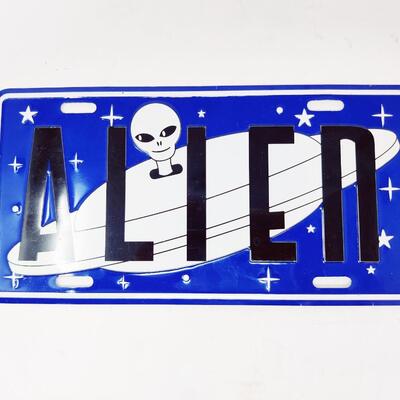 ALIEN LICENSE PLATE