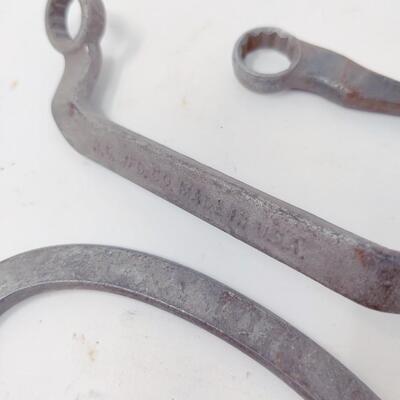 OBSTRUCTION WRENCHES LOT