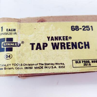 YANKEE TAP WRENCH