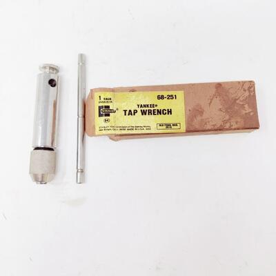 YANKEE TAP WRENCH
