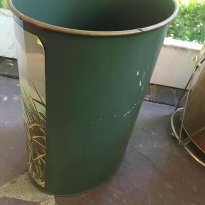 Vintage trash can with mallard design