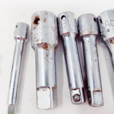 SOCKET AND RATCHET ACCESSORIES LOT #1