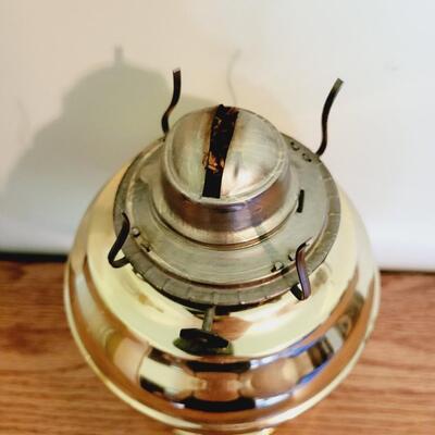 VINTAGE GOLD TONED OIL LAMP