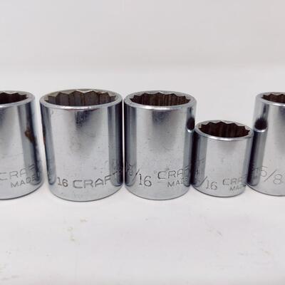 SOCKET AND ACCESSORIES LOT #3