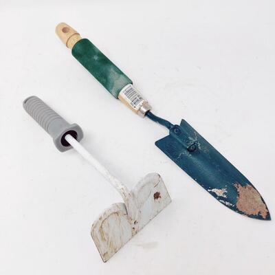 GARDENING TOOLS