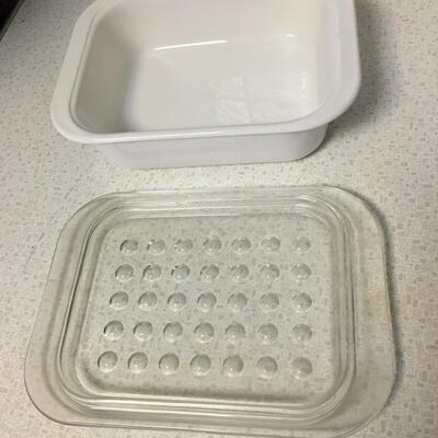 Corning ware fast food dish with clear lid