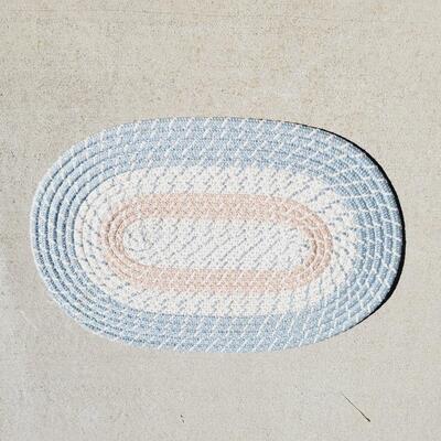 BEAUTIFUL BRAIDED RUG