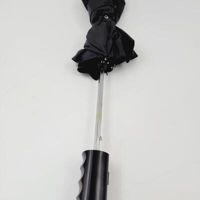 EXTENDED BLACK UMBRELLA