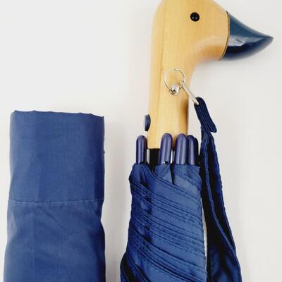 LIKE NEW WOOD DUCK HANDLED UMBRELLA