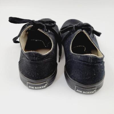 JOE BOXER CANVAS SHOES MENS SIZE 9.5
