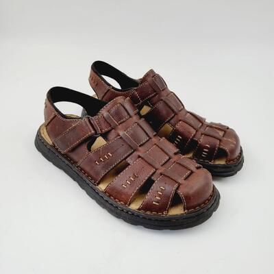 SONAMA LEATHER MENS SANDLES SIZE 9