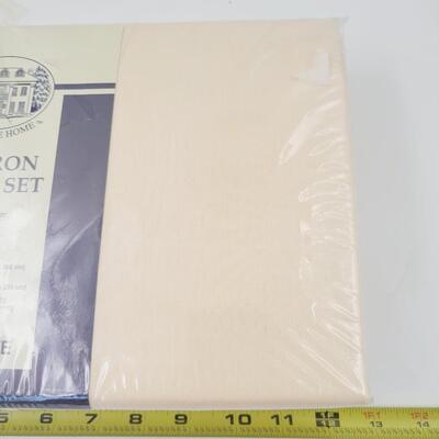 QUEEN SIZE SHEET SET - BY WELCOME HOME - NEW PEACH