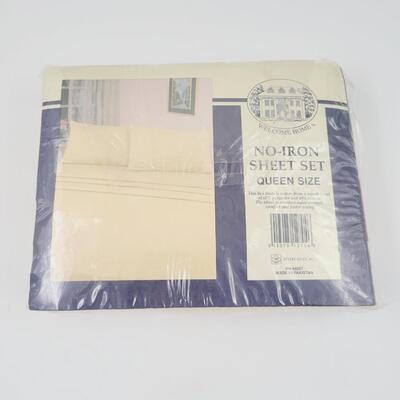 QUEEN SIZE SHEET SET - BY WELCOME HOME - NEW PEACH