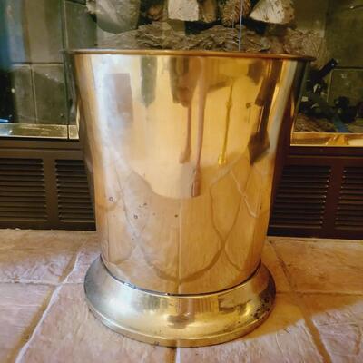 GOLD TONED METAL SMALL TRASH CAN