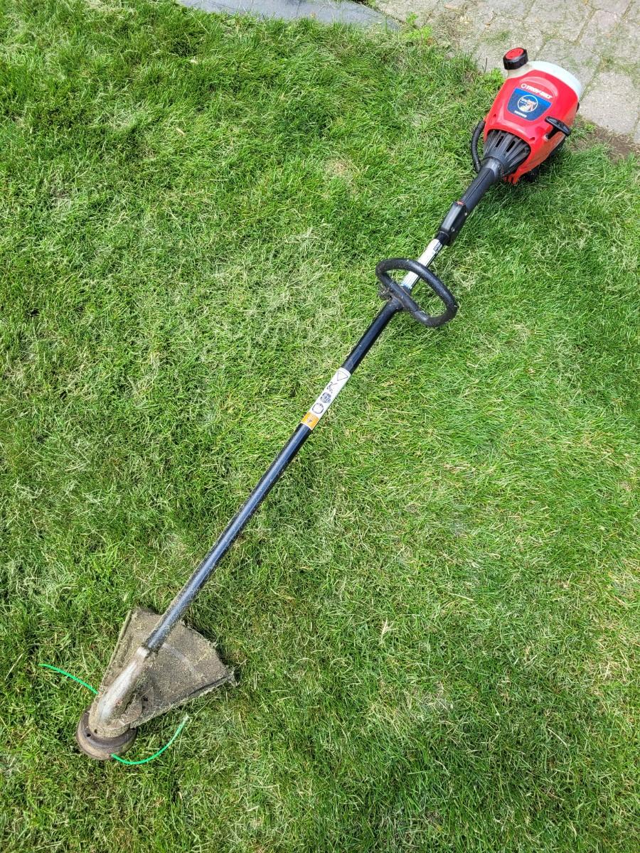 TroyBilt Weed Wacker Gas Powered