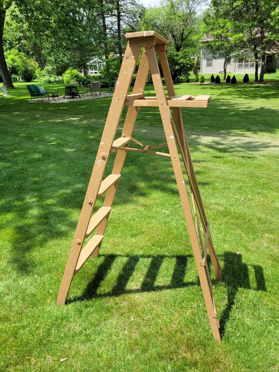 Wood Ladder