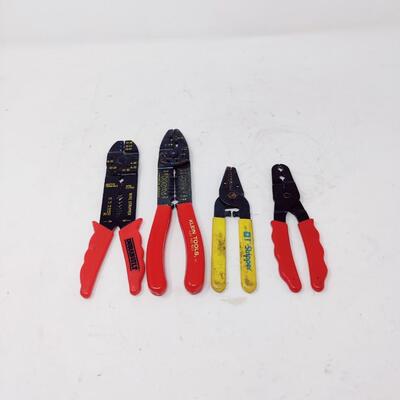 STRIP DOWN WITH THIS WIRE STRIPPING TOOL BUNDLE