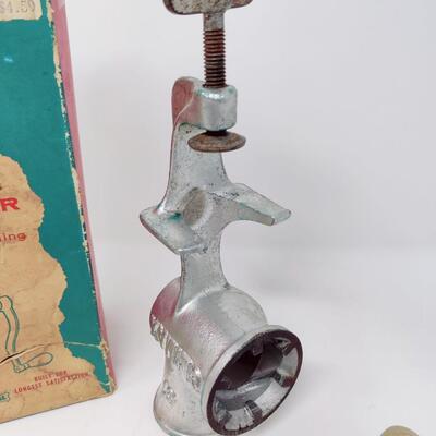 VINTAGE CLIMAX FOOD AND MEAT CHOPPER
