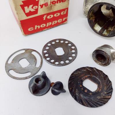 VINTAGE KEYSTONE FOOD CHOPPER