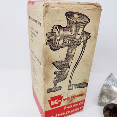 VINTAGE KEYSTONE FOOD CHOPPER