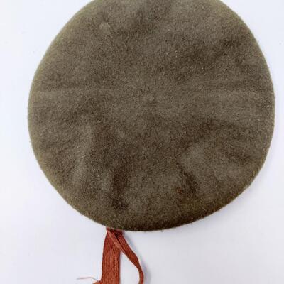 VINTAGE GREEN ARMY BERET CAP