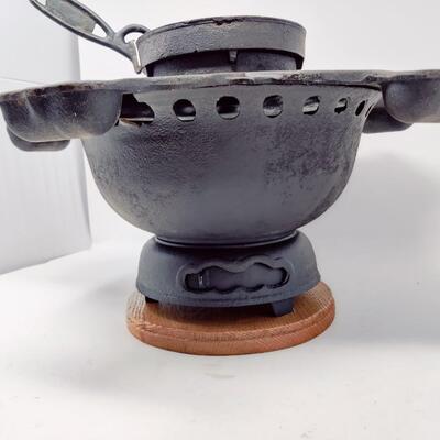 FUN AND UNIQUE CAST IRON TOKYO TABLETOP GRILL-PLEASE READ DESCRIPTION