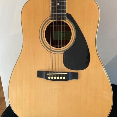 Yamaha FD-02 Acoustic Guitar