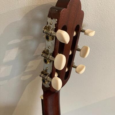 Rawdon Hall Classical Guitar Natural Rosewood/Spruce