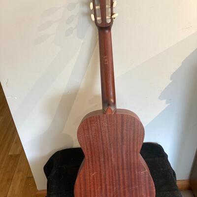 Rawdon Hall Classical Guitar Natural Rosewood/Spruce