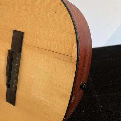 Rawdon Hall Classical Guitar Natural Rosewood/Spruce