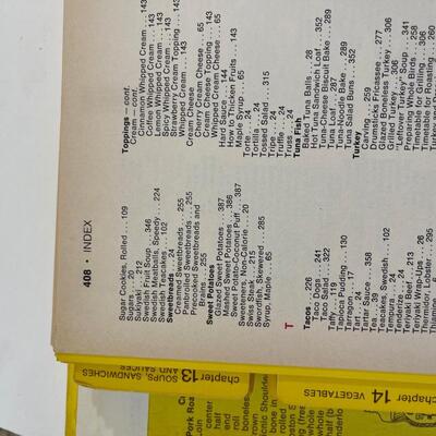 Vintage Cookbook Lot - Pillsbury