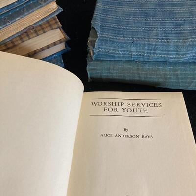 Large Lot of 13 Vintage Books with Cloth Book Covers