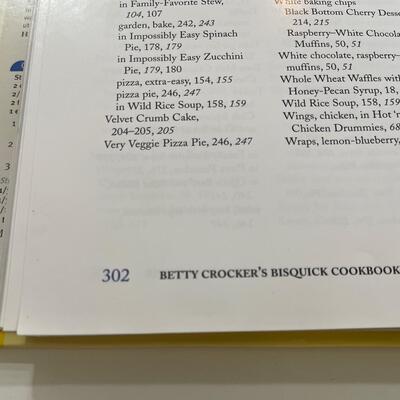 Betty Crockerâ€™s Bisquick Cookbook