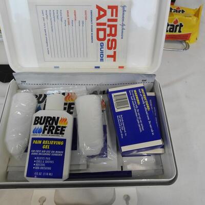 Outdoor/Camping Lot: Burn Free Kit,Repellant, Fire Starters, Cool Down Scarf
