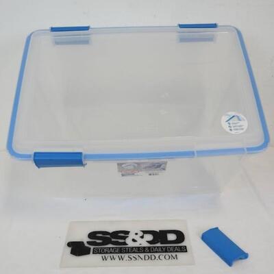Sterilite 54 qt Gasket Box. One Handle Broken