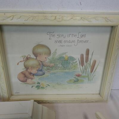 Home Decor: 2 Framed Prints w/Shelf-Vintage, Wood Floating Shelf, 2 Lamps-Works