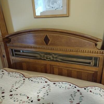 Queen Size Half Poster Bed Frame