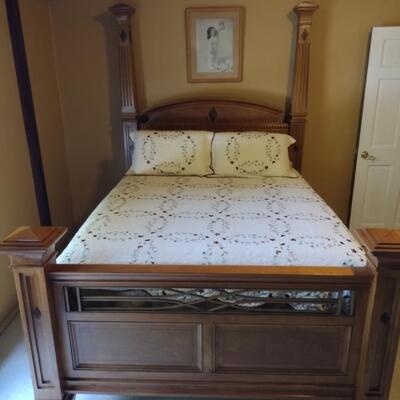 Queen Size Half Poster Bed Frame