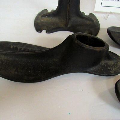 Old Malleable Shoe Last Stand and 3 Shoe Anvils, Different Sizes